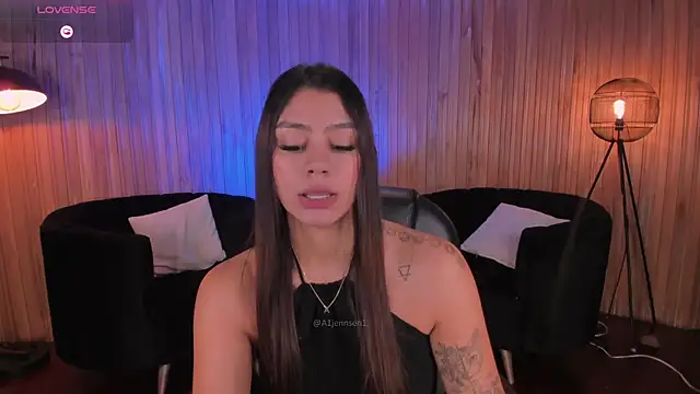 Snapshot of AllyJensen chatting on June 29, 2026, 10:48 am AllyJensen online show from June 29, 2026, 10:48 am