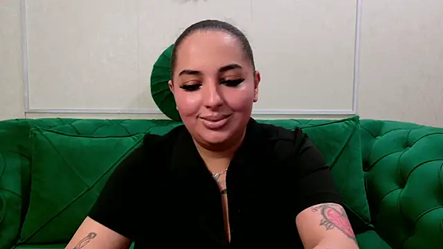Snapshot of BustyAllyy chatting on July 9, 2026, 4:55 pm BustyAllyy online show from July 9, 2026, 4:55 pm