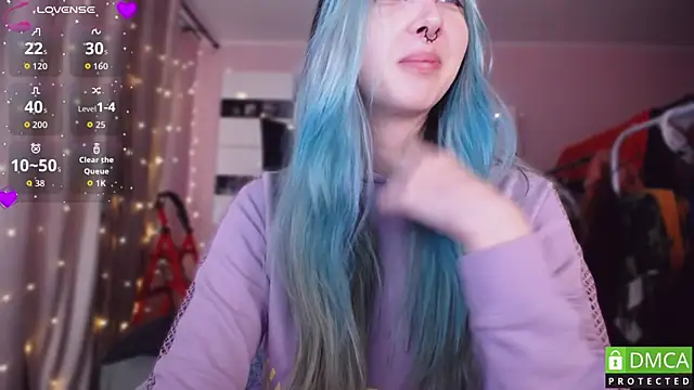 JustMeowGirl online show from April 3, 2026, 6:44 am