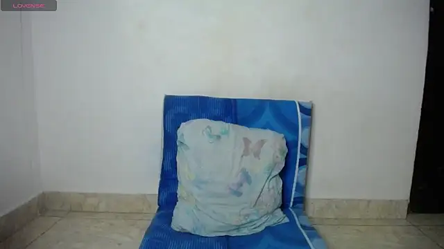 Snapshot of Eros_Smit chatting on June 11, 2026, 2:37 pm Eros Smit online show from June 11, 2026, 2:37 pm