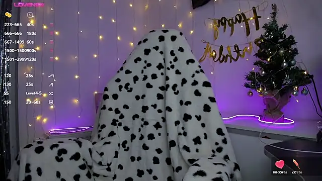 HANNA MONTANAS online show from December 30, 2024, 1:14 pm