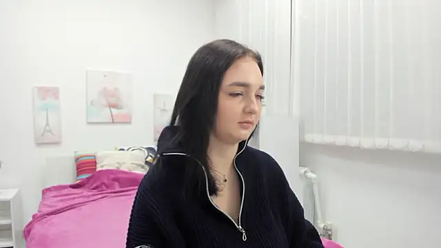 Pretty anniee online show from March 20, 2026, 1:32 am