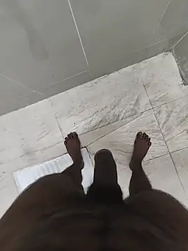 Snapshot of Sweety_Tamil_boy chatting on November 17, 2025, 4:40 am Sweety Tamil boy online show from November 17, 2025, 4:40 am