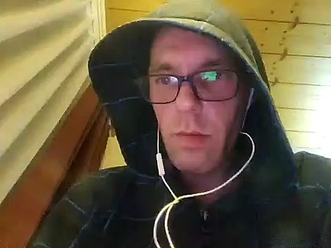 0815lukas2024 online show from December 11, 2024, 12:33 am