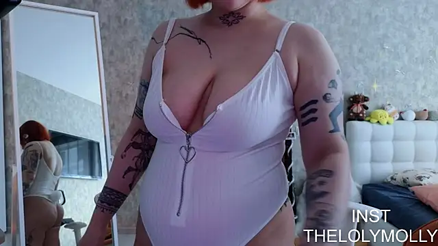 LolyMolli online show from July 1, 2026, 12:07 pm