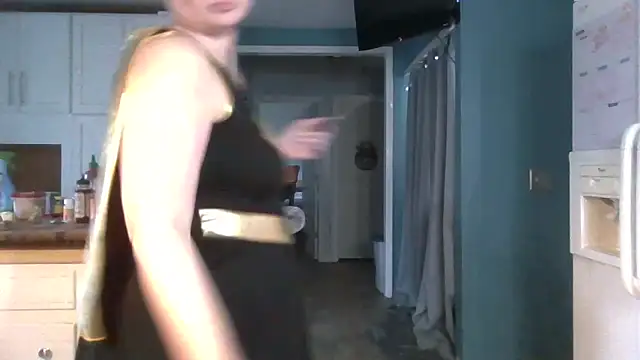 Snapshot of MilfyMrsRobinson chatting on February 25, 2026, 12:59 pm MilfyMrsRobinson online show from February 25, 2026, 12:59 pm