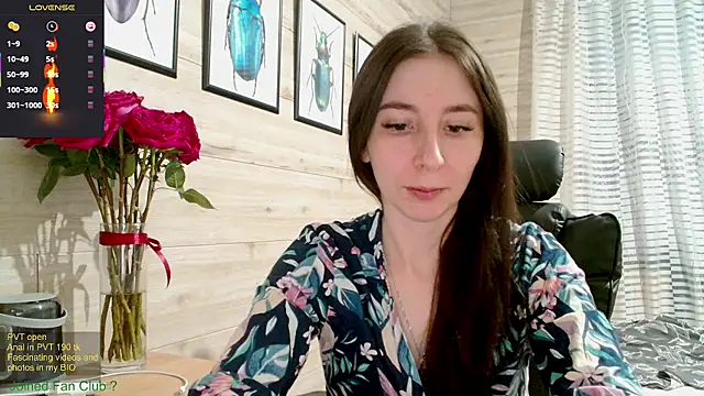 Wowpornoo online show from March 14, 2025, 1:46 pm