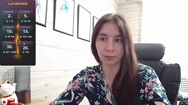 Wowpornoo online show from September 20, 2025, 8:26 am