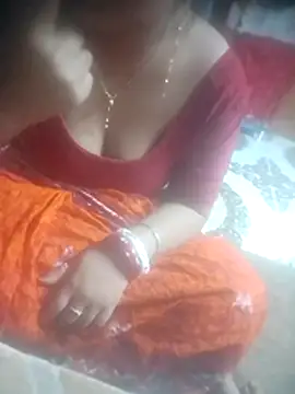 Snapshot of Working- chatting on February 19, 2026, 12:45 pm Working- online show from February 19, 2026, 12:45 pm