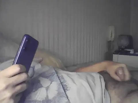 Stilloving online show from February 24, 2026, 9:57 pm