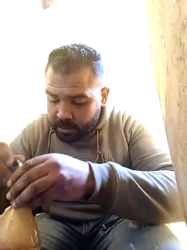 Snapshot of ListedLoin chatting on January 12, 2025, 6:39 am ListedLoin online show from January 12, 2025, 6:39 am