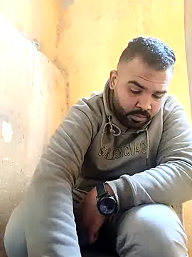 Snapshot of ListedLoin chatting on January 26, 2025, 8:25 am ListedLoin online show from January 26, 2025, 8:25 am