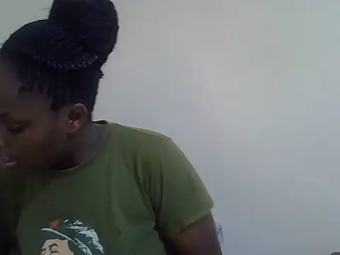 HOT-JAZMINE online show from April 30, 2026, 7:47 am