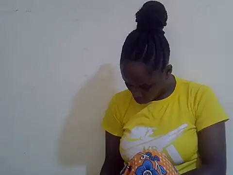 HOT-JAZMINE online show from May 15, 2026, 9:16 am
