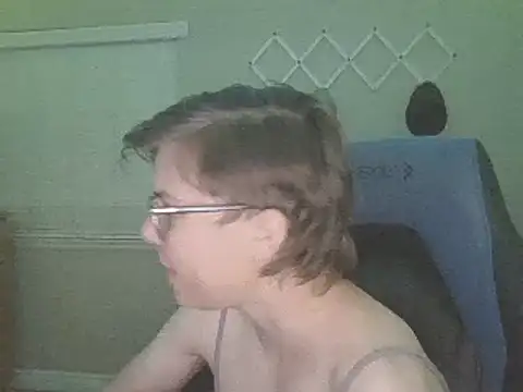 Snapshot of KaliSnow199623 chatting on February 2, 2025, 3:54 am KaliSnow199623 online show from February 2, 2025, 3:54 am