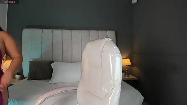 MelissaKarterrs online show from March 7, 2025, 12:12 pm