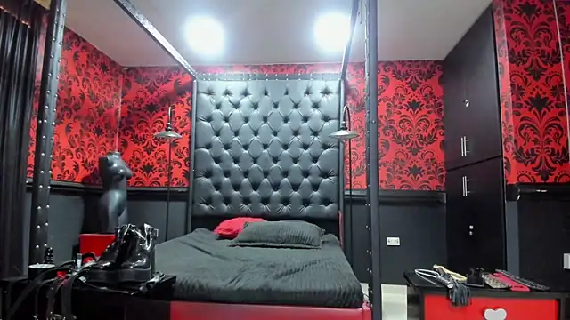 JAYLEN BDSM online show from February 9, 2026, 11:47 am