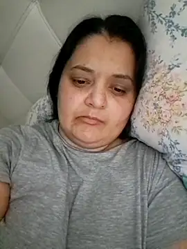 sarahhh1987 online show from March 7, 2026, 9:01 pm