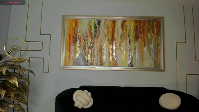 AliceHarper  online show from May 20, 2026, 9:43 pm