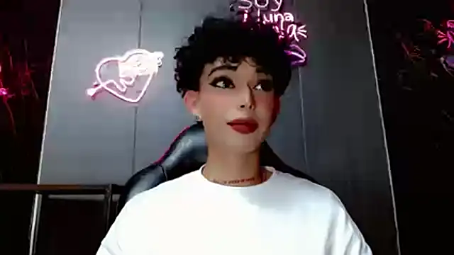 Marian LV online show from November 28, 2025, 7:27 pm