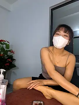 Snapshot of Dawn_hope chatting on February 13, 2026, 2:40 am Dawn hope online show from February 13, 2026, 2:40 am