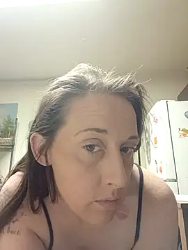 PhatAss Kummmilla online show from December 14, 2025, 12:43 pm