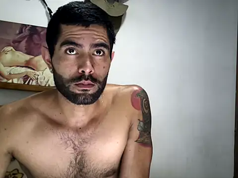 Snapshot of hideonbush051 chatting on October 29, 2025, 4:31 pm hideonbush051 online show from October 29, 2025, 4:31 pm