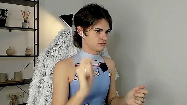 Snapshot of little_femb0y chatting on February 7, 2026, 11:14 am little femb0y online show from February 7, 2026, 11:14 am