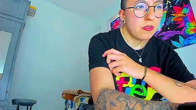 Sexyboy 666 online show from January 15, 2026, 3:49 pm