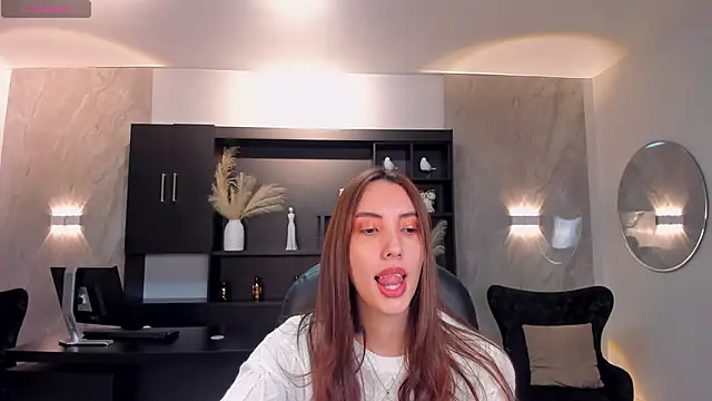 Snapshot of AnaisNin chatting on November 28, 2025, 11:40 pm AnaisNin online show from November 28, 2025, 11:40 pm