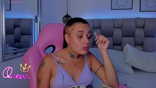 Susan-Sweet-7 online show from February 11, 2026, 8:03 pm