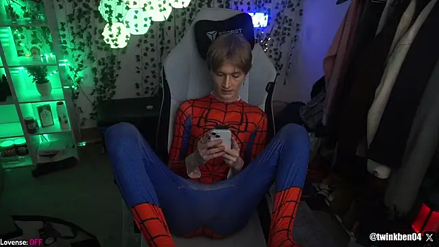 twinkben online show from February 26, 2025, 9:48 pm