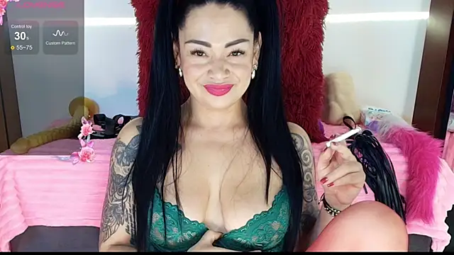 Ginna--mia online show from May 30, 2026, 1:46 am