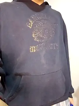 Snapshot of Mrdetonador chatting on October 2, 2025, 7:04 am Mrdetonador online show from October 2, 2025, 7:04 am