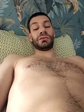 litleboy92 online show from April 27, 2026, 12:08 am