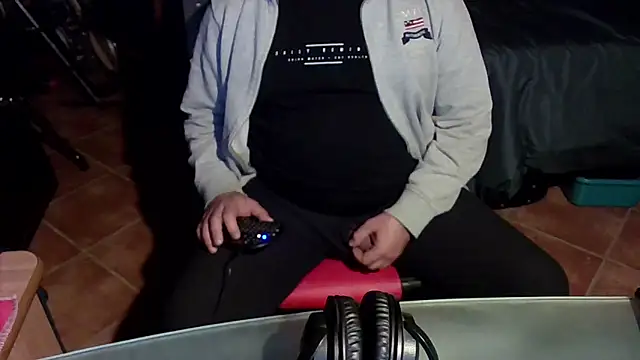 MultiOrgasmicLover online show from December 1, 2025, 11:43 pm