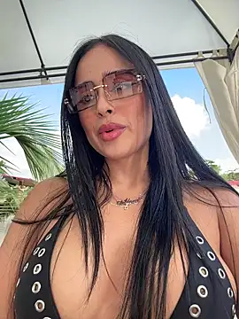 Snapshot of Alexandra_duque chatting on November 7, 2025, 8:53 pm Alexandra duque online show from November 7, 2025, 8:53 pm