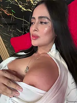 Snapshot of Alexandra_duque chatting on January 6, 2026, 8:23 pm Alexandra duque online show from January 6, 2026, 8:23 pm