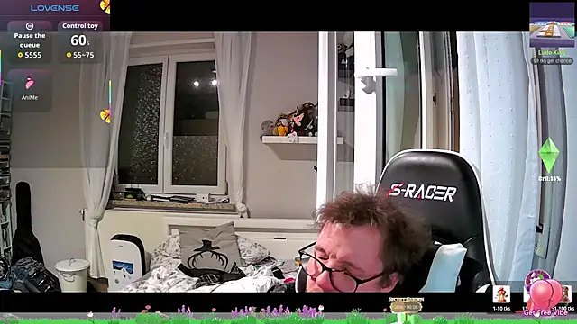 Snapshot of larsgessner30 chatting on June 2, 2026, 10:23 pm larsgessner30 online show from June 2, 2026, 10:23 pm