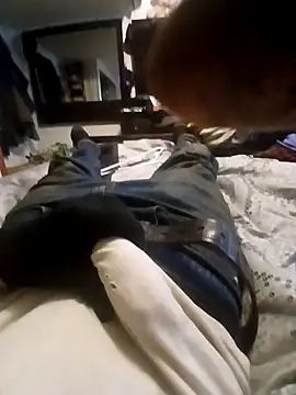 dougyhung2231 online show from February 28, 2026, 8:10 pm