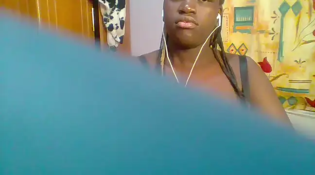 pretty almah online show from December 5, 2024, 5:17 pm