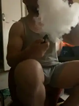 FumesClouds online show from November 3, 2025, 12:39 pm