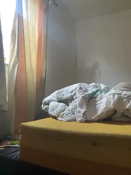 FumesClouds online show from November 6, 2025, 5:36 pm