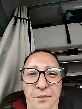 Snapshot of cuplubijoanna chatting on June 17, 2026, 11:34 am cuplubijoanna online show from June 17, 2026, 11:34 am