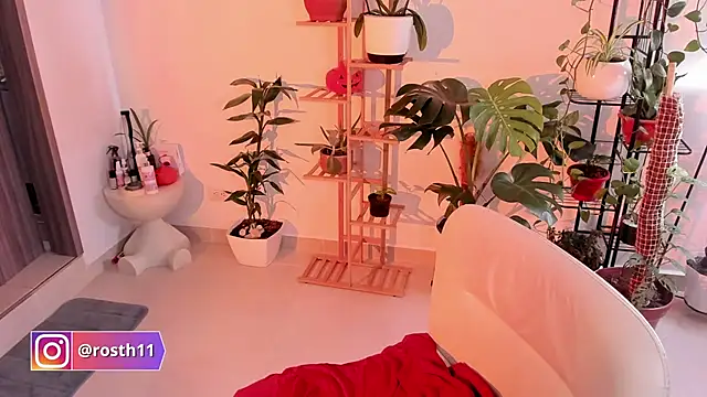 Snapshot of rossth1 chatting on November 8, 2025, 3:23 pm rossth1 online show from November 8, 2025, 3:23 pm