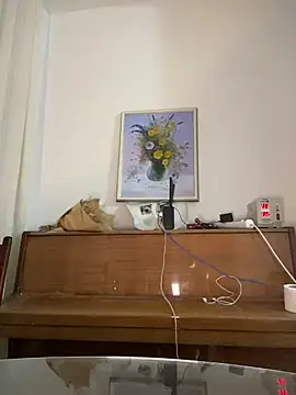 meanexx online show from December 7, 2024, 6:15 pm