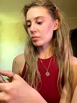 meanexx online show from September 23, 2025, 8:06 am