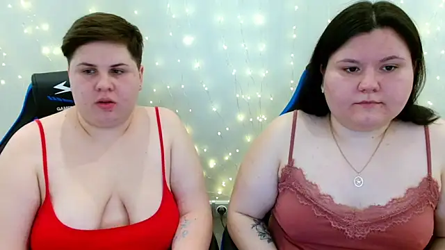 BeckyAndHellen online show from March 7, 2026, 11:18 am