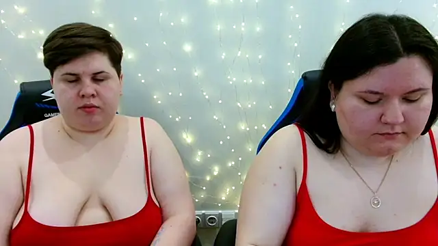 BeckyAndHellen online show from March 21, 2026, 10:42 am