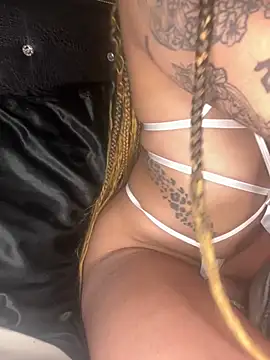 Shuggabutt online show from January 4, 2025, 1:21 pm